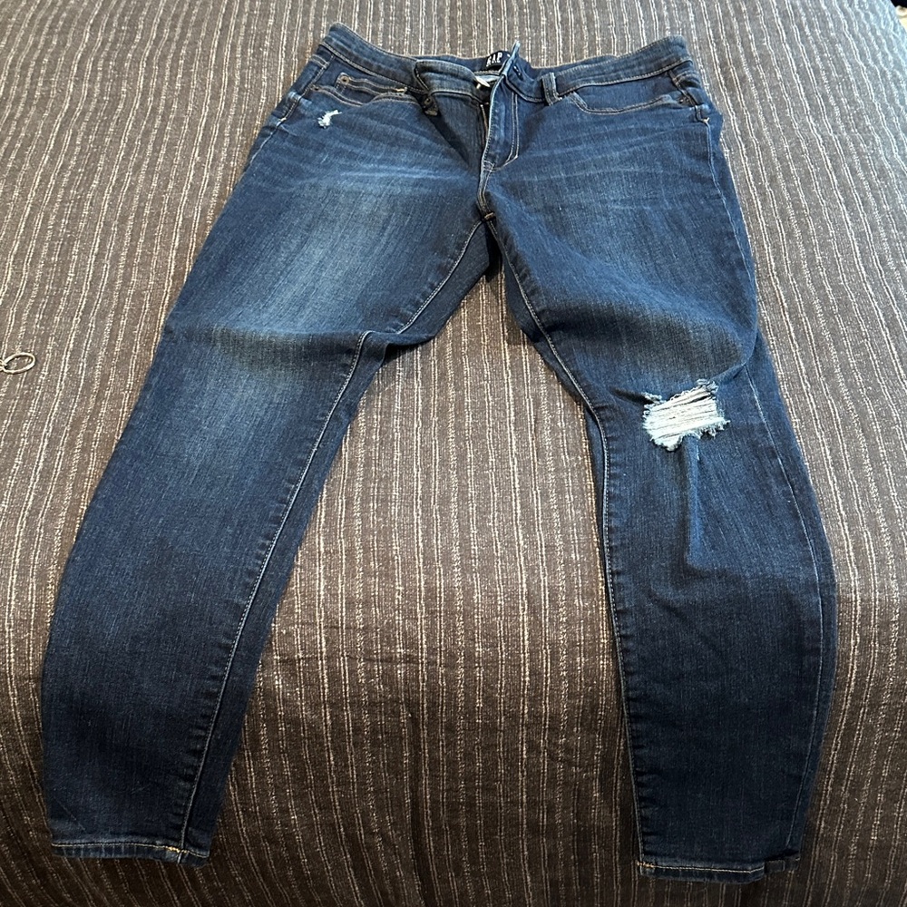 GAP Women's Dark Blue Distressed Skinny Jeans
